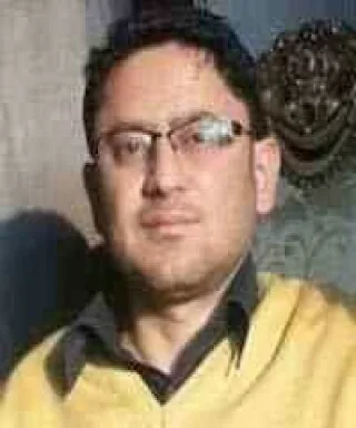 محمد أيمن العزيز