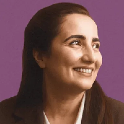 وفاء العمراني