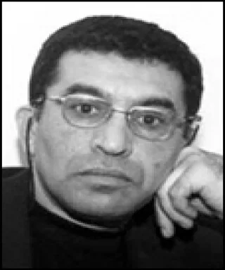 شاكر لعيبي