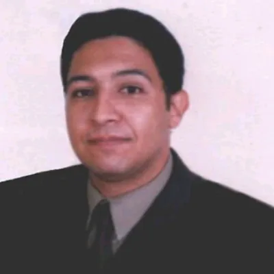 خالد عمر فتحي عمر