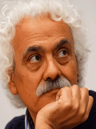 زكريا محمد