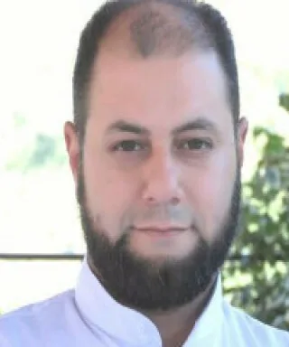 مصطفى قاسم عباس