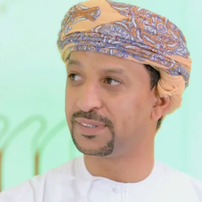 عقيل بن درويش اللواتي